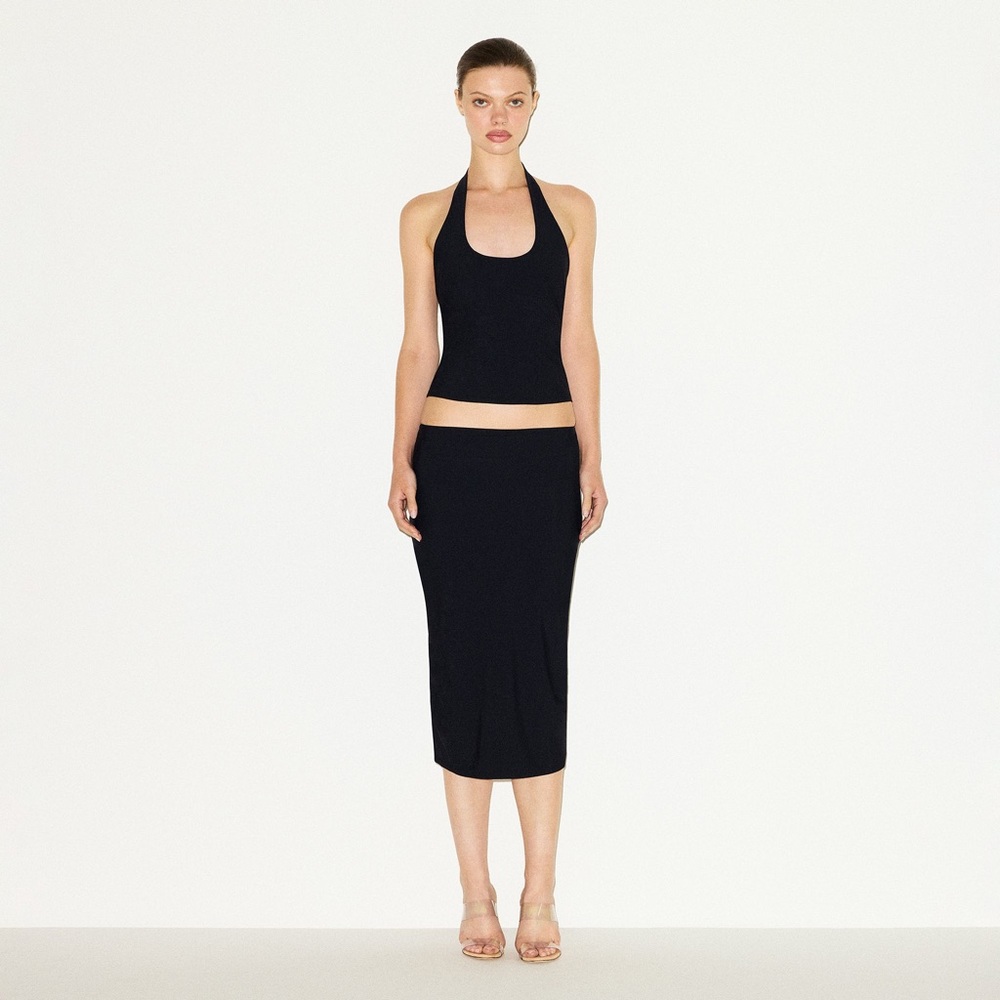 SKIMS Cling Matte Midi Skirt Obsidian